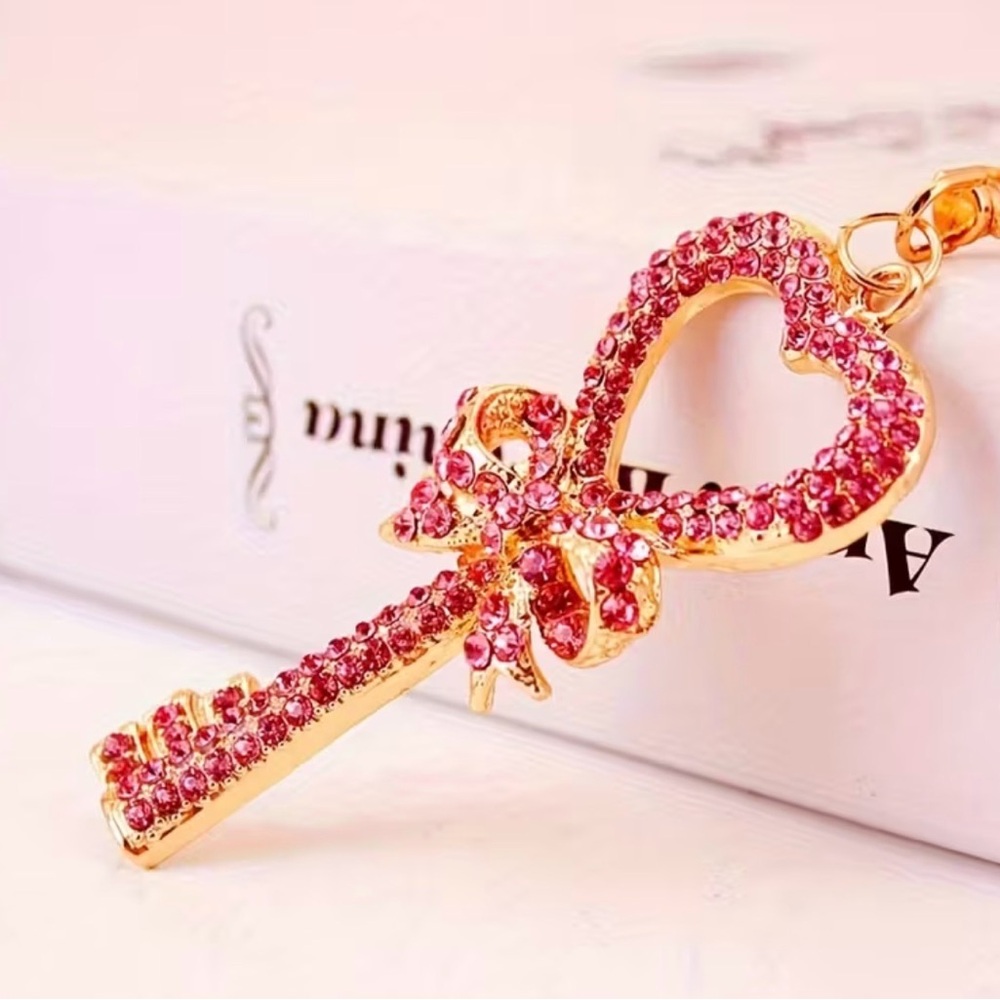 Single Rhinestone Bow Keychain adorned with gold stones, Key/Bag charm